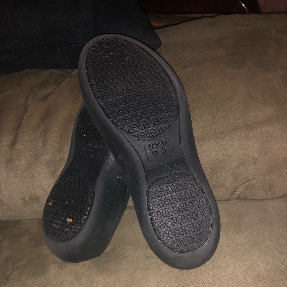 Flats by Crocks- Black size 9